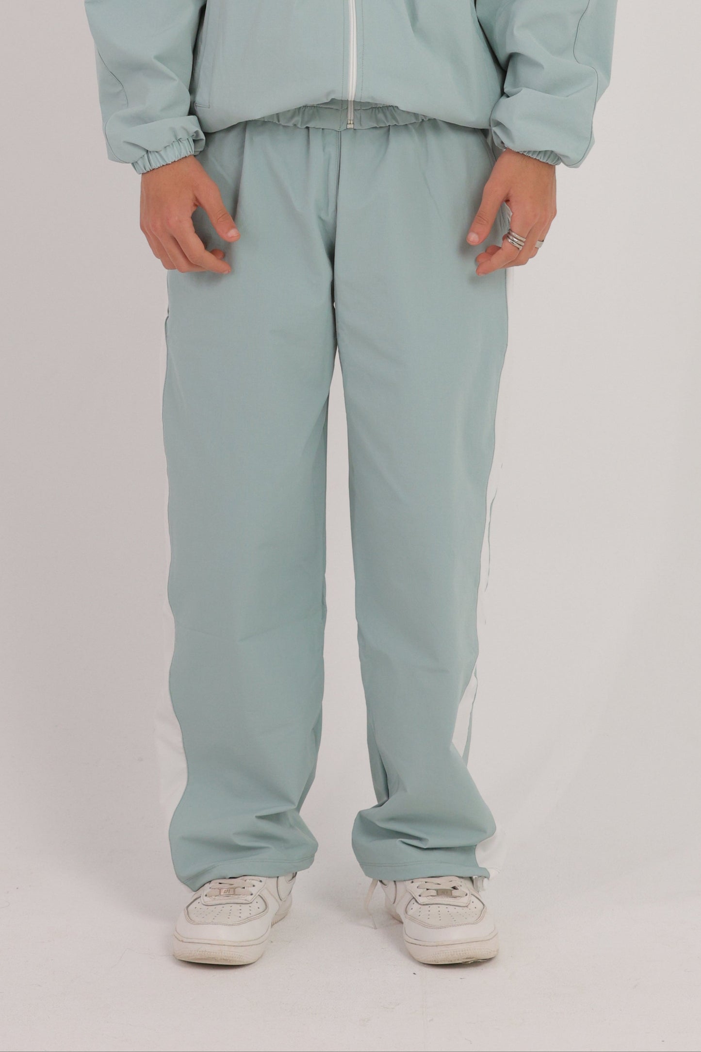 Unisex oversize waterproof pants