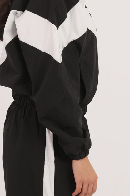 Oversize waterproof Cropped Jacket