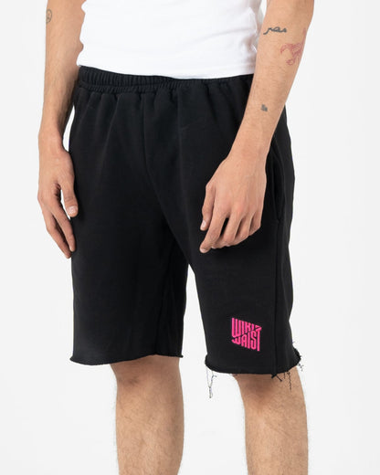 Basic short with pink logo