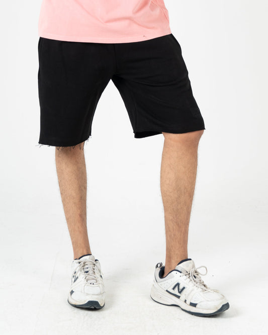 Basic short with black logo