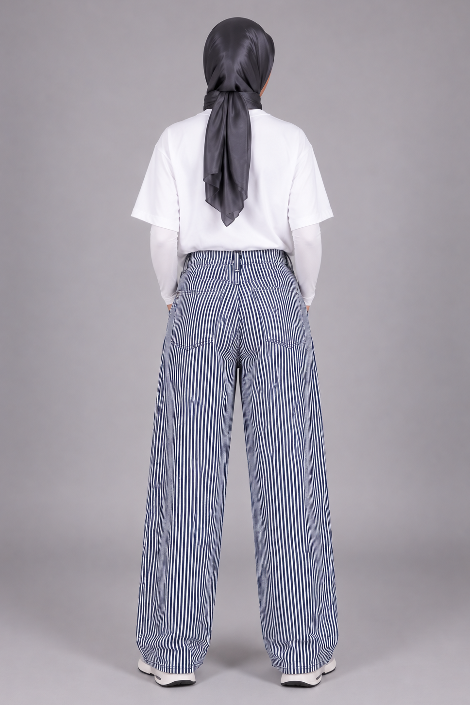 Relaxed Striped Pants