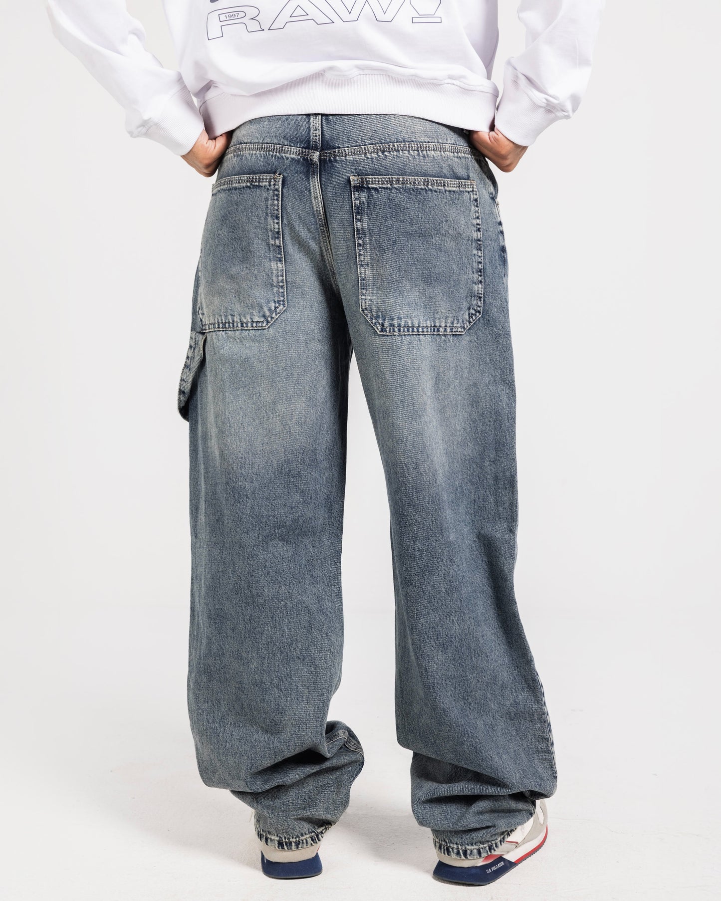 Balloon Blue Grey Jeans